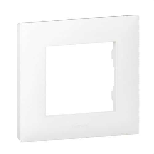 1-gang decorative frame, matte white, Niloé Step with reference 864171 from the brand LEGRAND