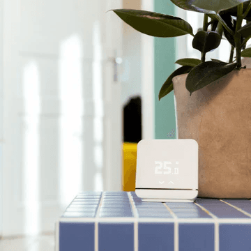 Contrôleur WiFi universel pour climatiseur TADOº V3+ avec la référence SAC V3+ de la marque TADOº
